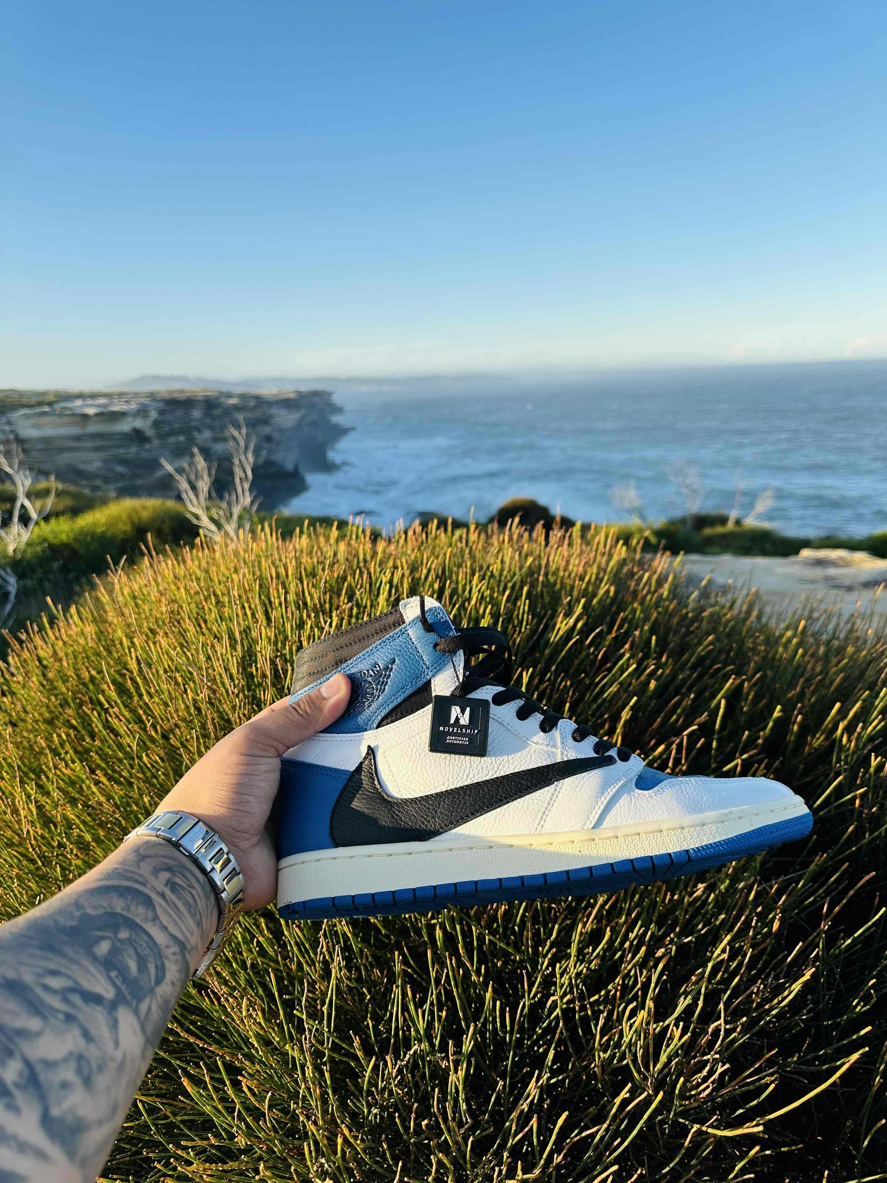 Fragment Design x Travis Scott x Air Jordan 1 Retro High 'Military Blue' DH3227-105 Fragment Design x Travis Scott x Air Jordan 1 Retro High 'Military Blue' DH3227-105
